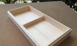 煮貝を入れる木箱